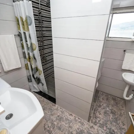 Apartmani Adi&Ena Konjic Exterior photo